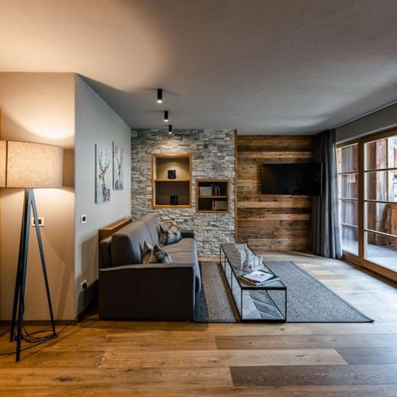 Sportony Mountain Lodges ラ・ヴィッラ エクステリア 写真